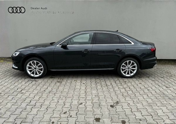 Audi A4 cena 171318 przebieg: 8, rok produkcji 2024 z Pasym małe 326